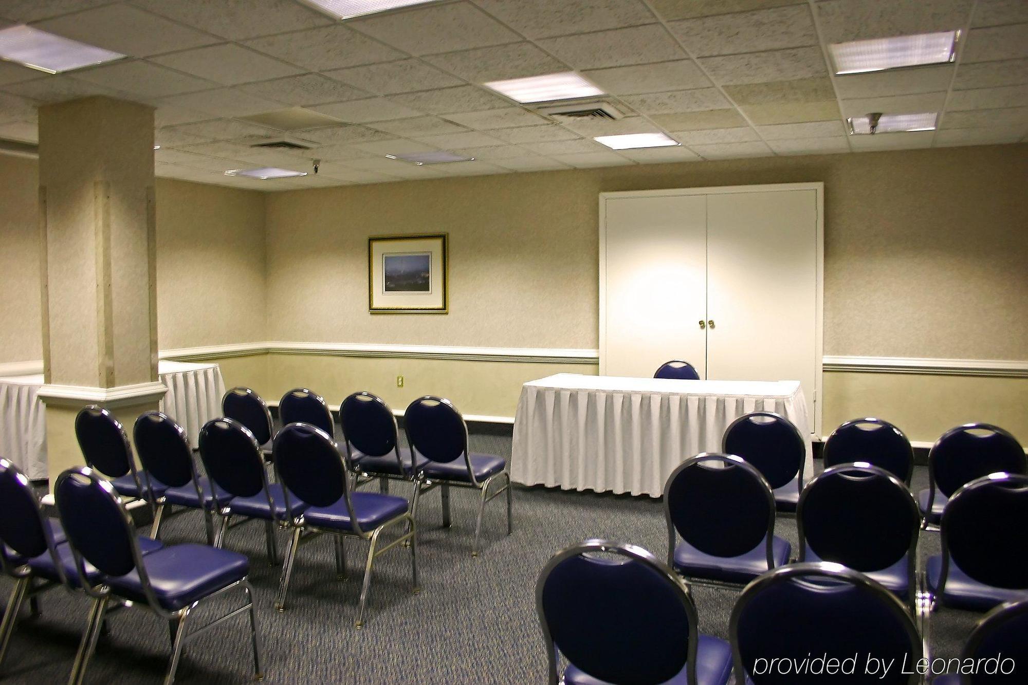 Best Western Tysons Westpark Маклин Удобства фото
